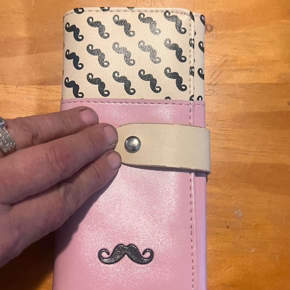 Wallet Bundle - Picture 8 of 8